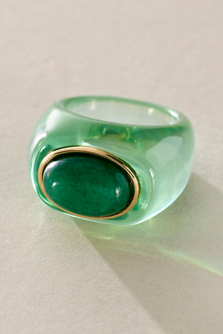 Studio Resin Ring