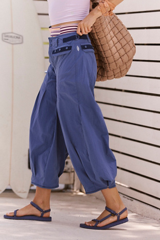 Elevate Crop Pants