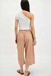 Khloe Capris