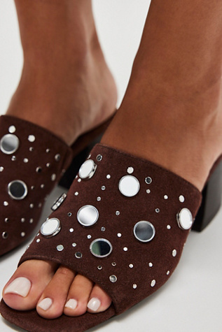 Mirage Mules