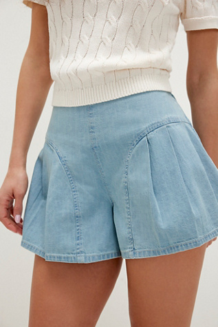 CRVY Lily Shorts