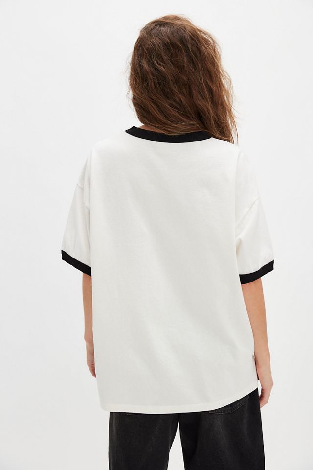 T-shirt bébé brodé #1