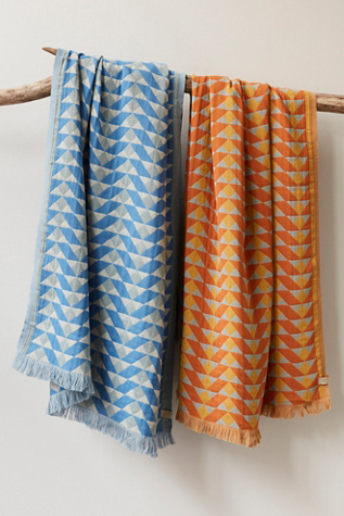 Daydream Gauze Turkish Towel by Slowtide at Free People in Lagoon