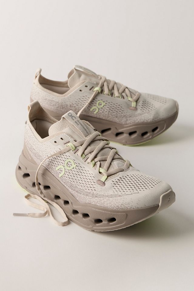 Baskets On Cloudsurfer Max #1