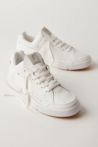 On Roger Centre Court Sneakers