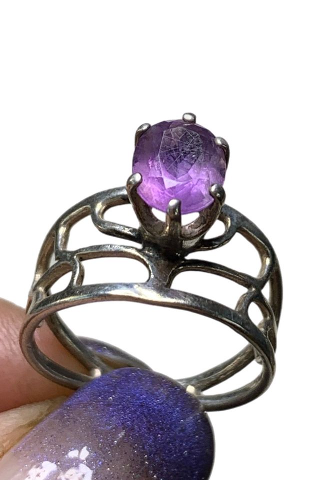 Vintage Sterling + Amethyst Openwork Ring Selected by Lux Revival #1