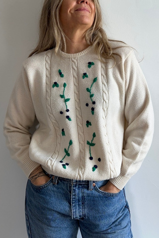 Vintage Cream Cable Knit Sweater with Blueberry Motif Selected by