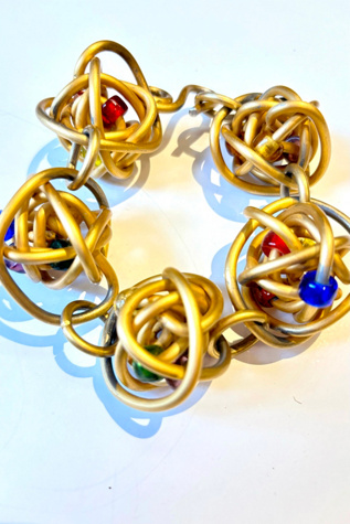 1990’s Jill Fagin VintageChunky Wrapped Wire Ball & Bead Bracelet