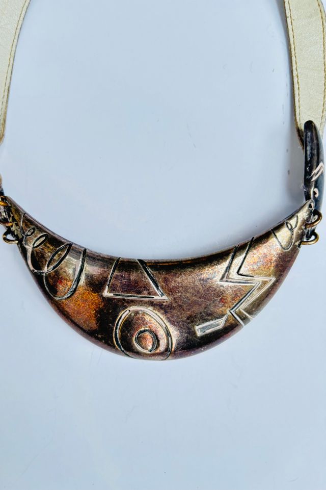 1970’s Artisan-Made Etched Silver Pendant & Leather Strap Choker Selected by Nomad Vintage #1