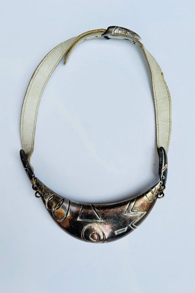 1970’s Artisan-Made Etched Silver Pendant & Leather Strap Choker Selected by Nomad Vintage #3