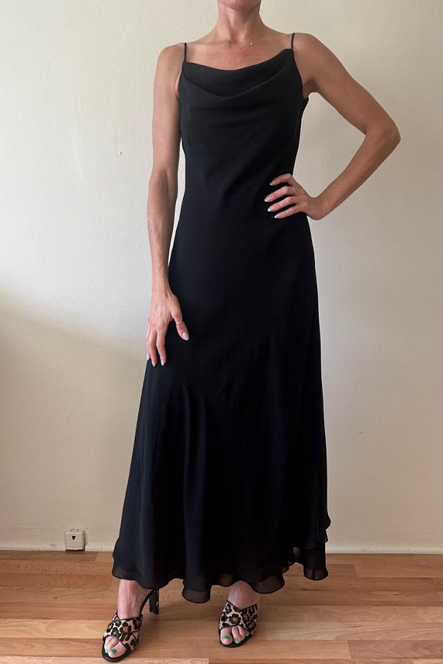 chinese dress ladies Amazon.com: MEROKEETY Women's Fall Floral Long Sleeve Maxi Dress 2026 Cowl  Neck Wedding Guest Ruffle Mesh Cocktail Bodycon Formal Dresses, Black,  Small : Clothing, Shoes & Jewelry main image 0