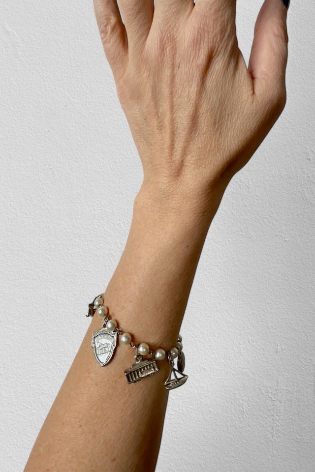 Vintage 60s San Francisco Souvenir Pearl Charm Bracelet Selected by MARMALADE #3