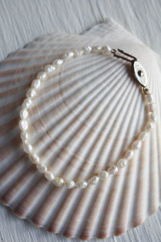 Vintage Freshwater Baroque Pearl Bracelet Selected By Moons + Junes Vintage