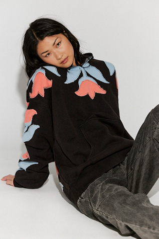 We The Free It's A Vibe Flowers Hoodie