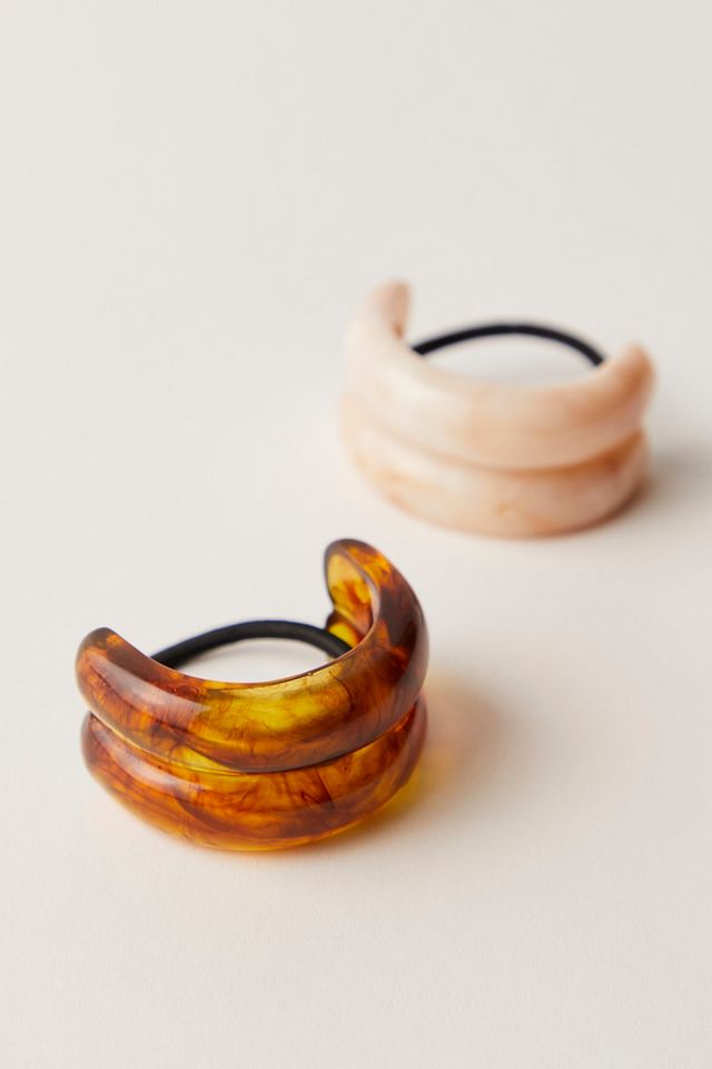 Bracelet Jumbo en Acrylique avec Attache Cheval #1