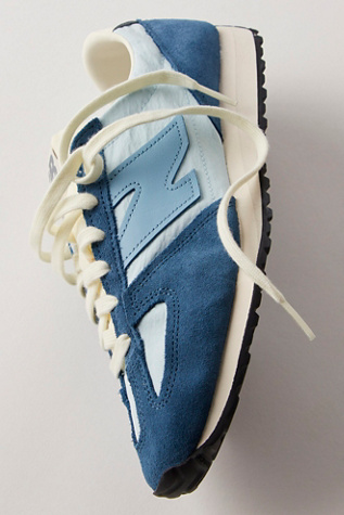 New Balance 471 Sneakers
