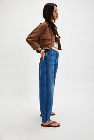 MOTHER The Chute Flood Jeans