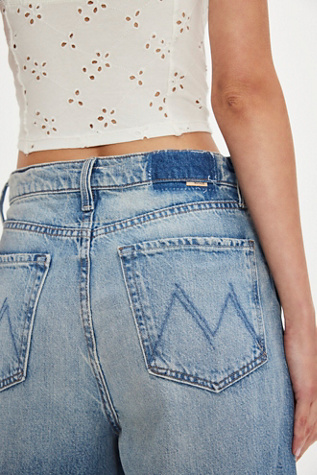 MOTHER The Fangirl Button Skimp Jeans