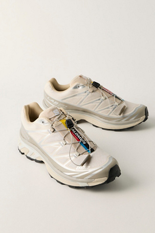 Salomon XT-6 Sneakers