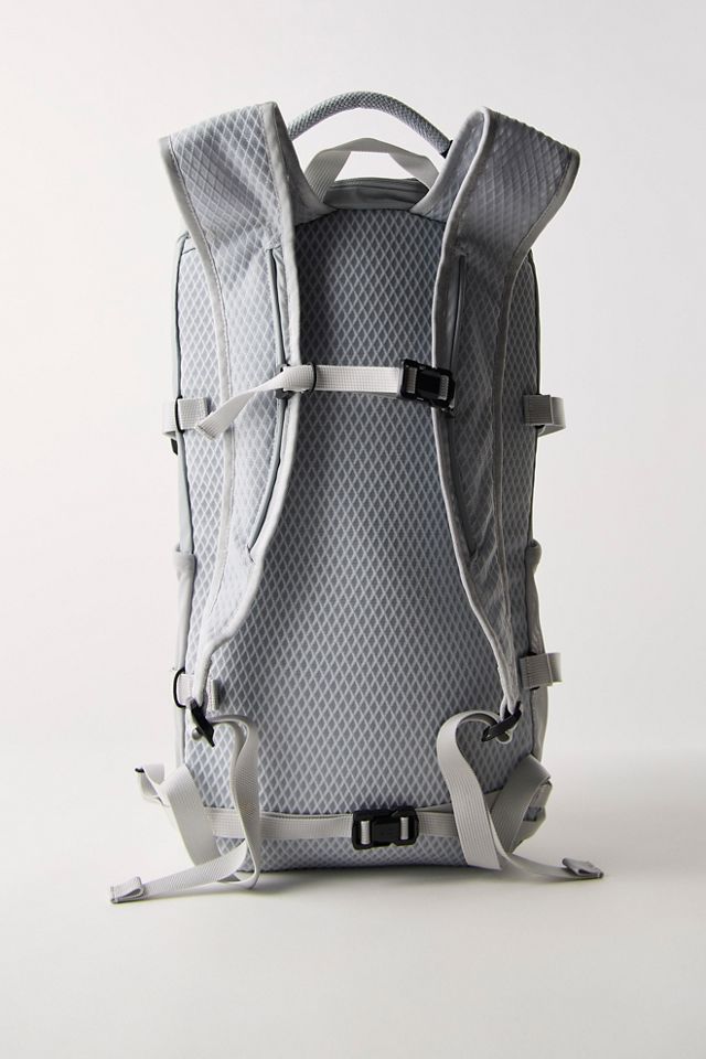 On Speed Pack Lite 18L Backpack | Free People
