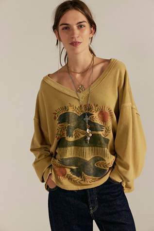 We The Free Venice V-Neck Graphic Sweatshirt