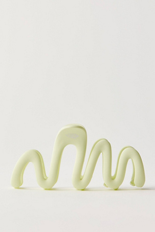 Make Waves Claw Clip