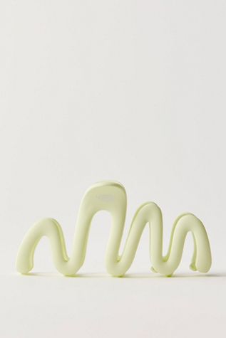 Make Waves Claw Clip