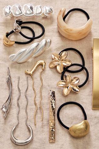 Leo Black Ruby Eyes Hair Pin | Free People display picture 1