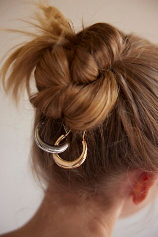 Free People Gold Charm Hair Clip Set (4pc) Rare Free People Hair Hair Clips for Women for sale | eBay main image 4