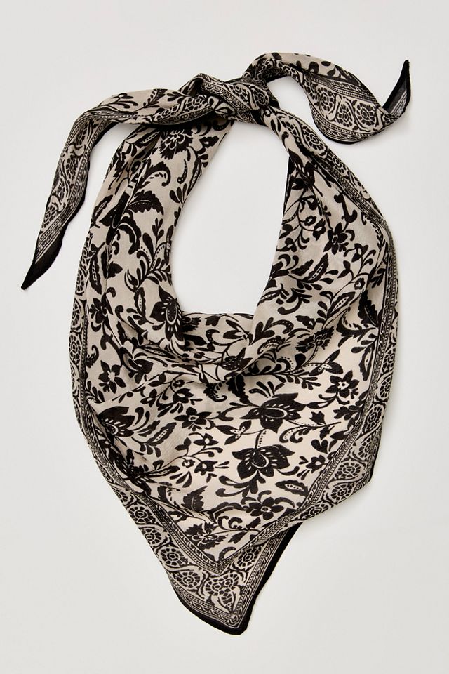Bandana triangle essentiel #1