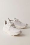 HOKA® Arahi 8 Sneakers