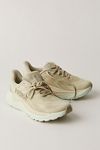 HOKA® Arahi 8 Sneakers