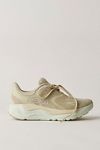 HOKA® Arahi 8 Sneakers