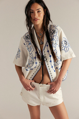We The Free Cali Shorty Retroussé en Blanc, pour femme taille: 31 chez Free People