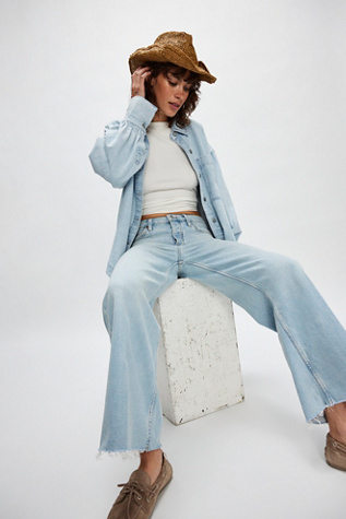 Женские джинсы RE/DONE Mid-Rise Wide-Leg Crop Jeans, цвет: Индиго — фото 4