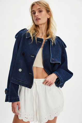 Closed Cropped Denim Trench
