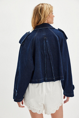 Closed Cropped Denim Trench