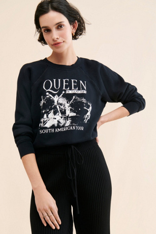 DAYDREAMER Queen South American Tour T-Shirt