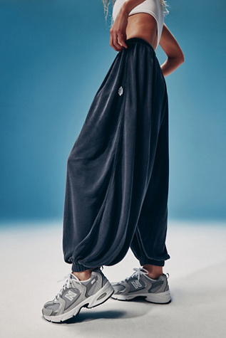Momentum Pants