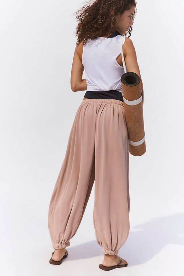 Momentum Balloon Pants #1