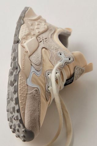 Rulis Sneakers