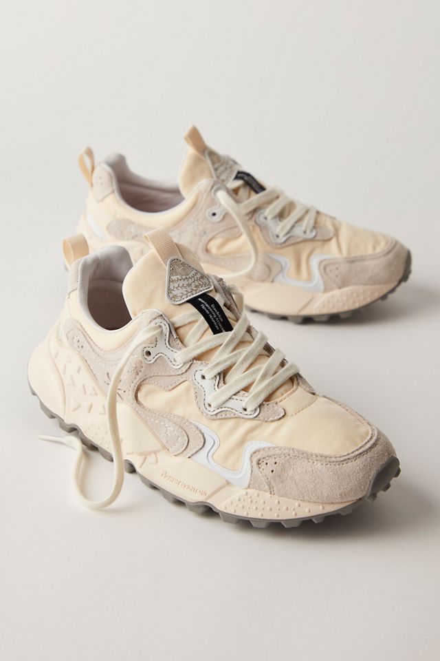 Rulis Sneakers #1