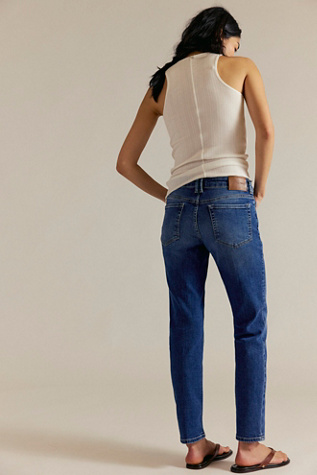 We The Free Oracle Low-Rise Slim Straight Jeans