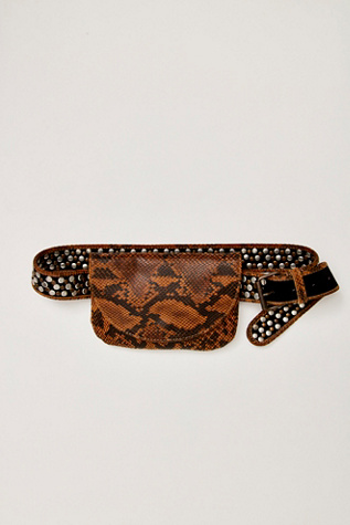 Animal Instinct Pocket Belt par FP Collection en Wild Side, pour femme taille: M/L chez Free People
