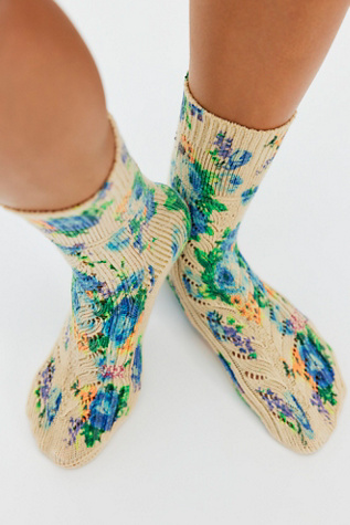 Magnolia Pearl Floral Lil Dipper Socks at Free People in Lisette