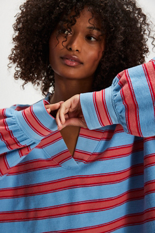 Caddy Sweatshirt by Free People in Blue, Size: XL