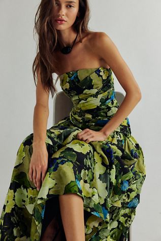 Robe longue étagée sans bretelles Shona Joy Weyes