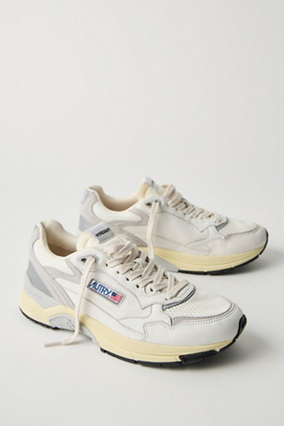Baskets basses Autry Hyperway