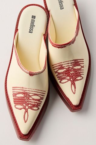 Magic Carpet Mules