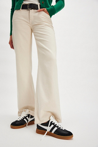 Gola Cyclone Leather Sneakers